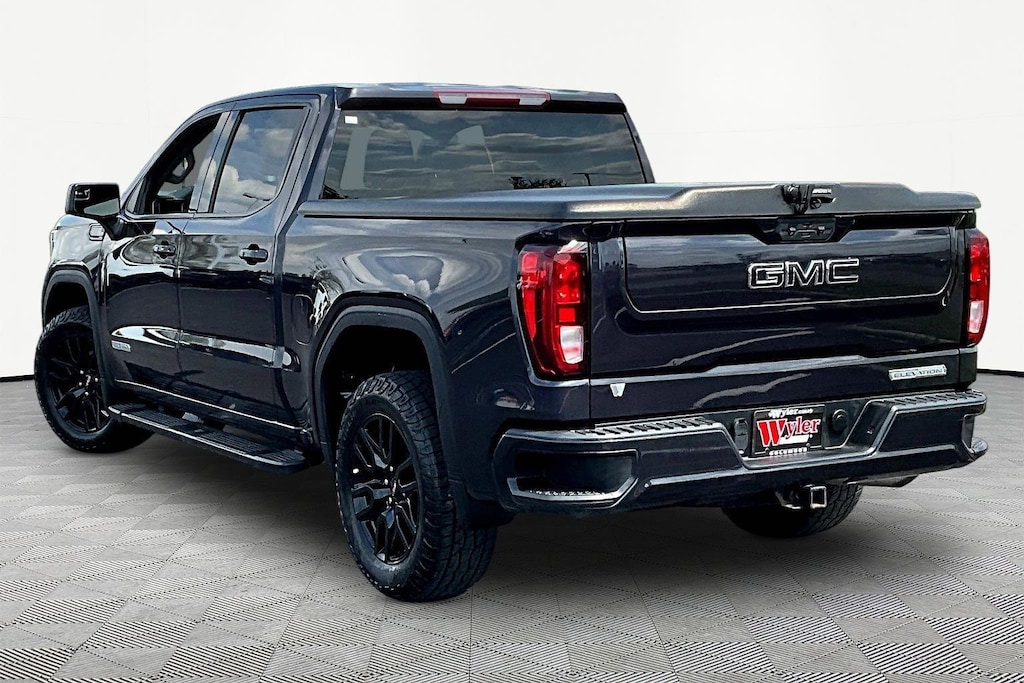Used 2022 GMC Sierra 1500 4WD Crew Cab 147 Elevation w/3SB Truck Crew Cab