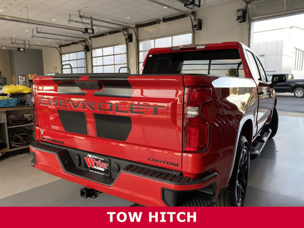 Used 2020 Chevrolet Silverado 1500 4WD Crew Cab 147 Custom Truck Crew Cab