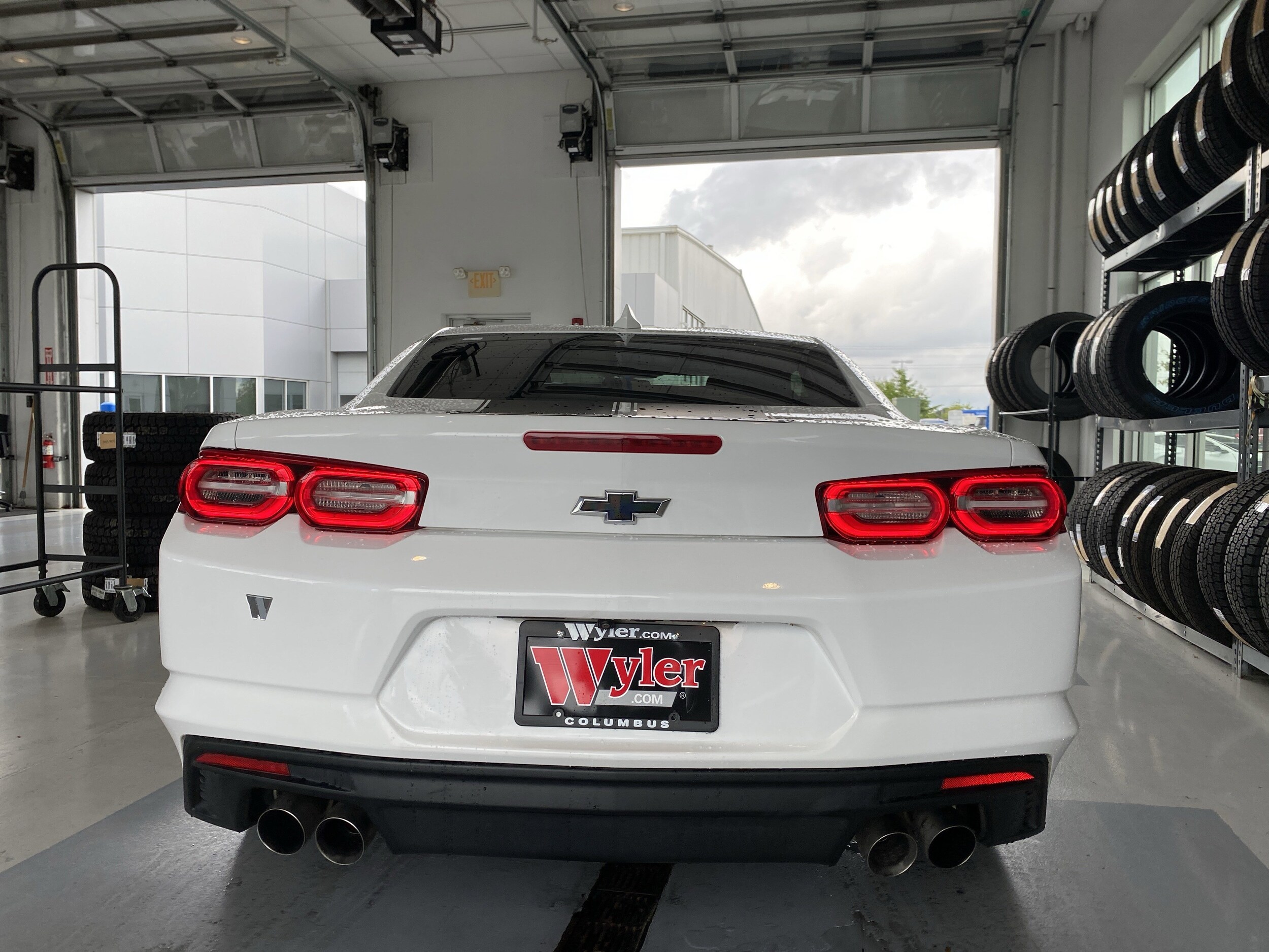 2021 Chevrolet Camaro LT1 photo 4