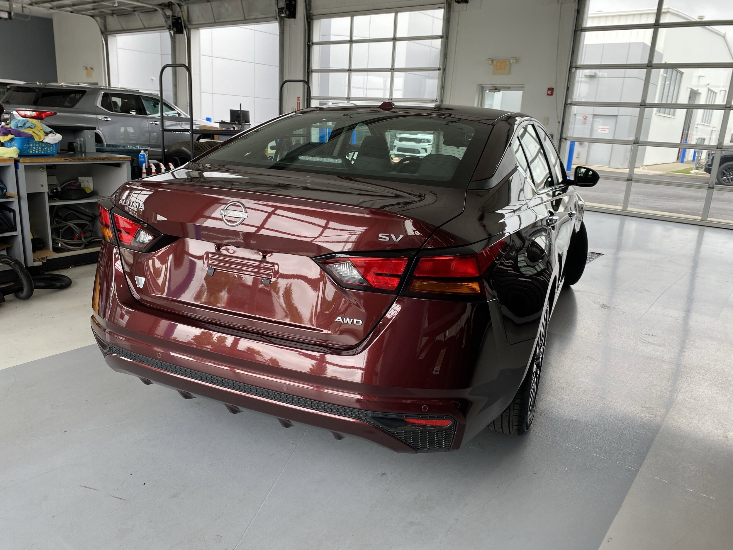 2024 Nissan Altima 2.5 SV photo 2