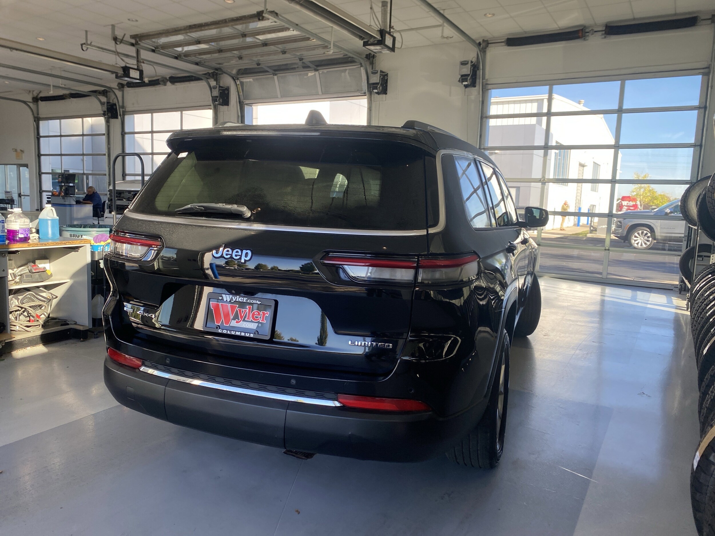 2021 Jeep Grand Cherokee Limited photo 4