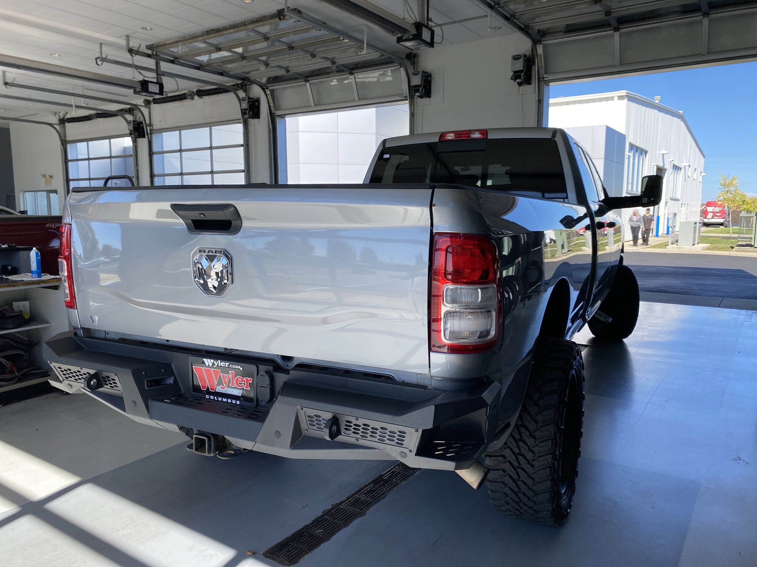 2021 Ram 2500 Tradesman photo 3