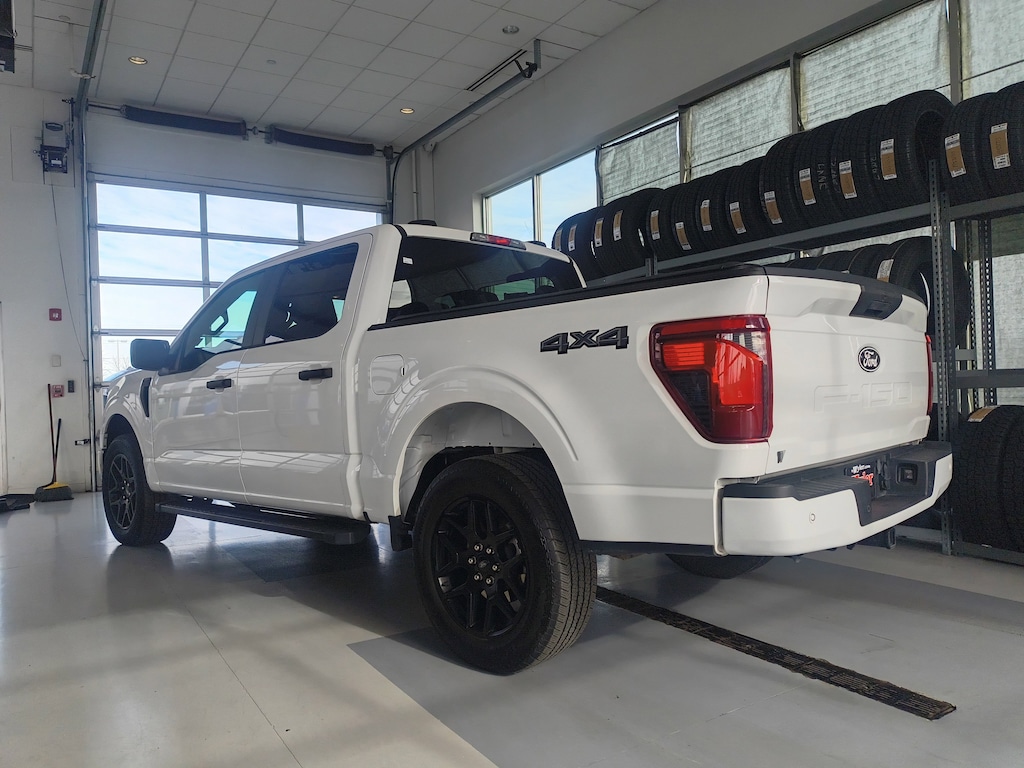 Used 2024 Ford F-150 STX 4WD SuperCrew 5.5 Box Truck SuperCrew Cab