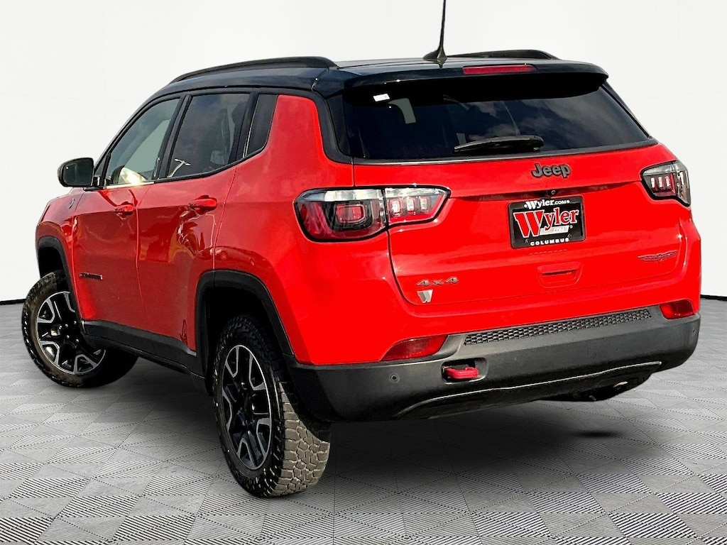 Used 2019 Jeep Compass Trailhawk 4x4 SUV