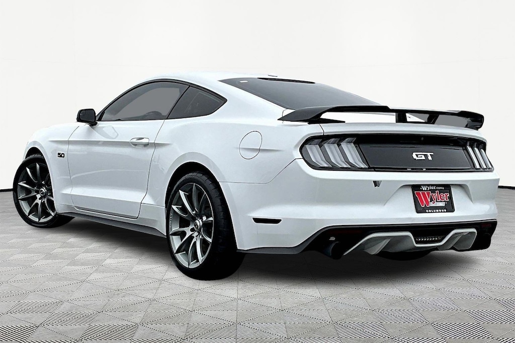 Used 2016 Ford Mustang 2dr Fastback GT Premium Coupe