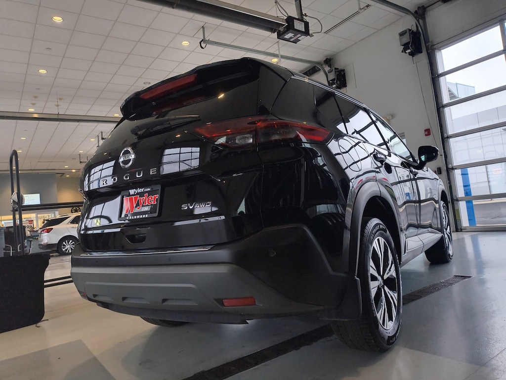 Used 2021 Nissan Rogue AWD SV SUV