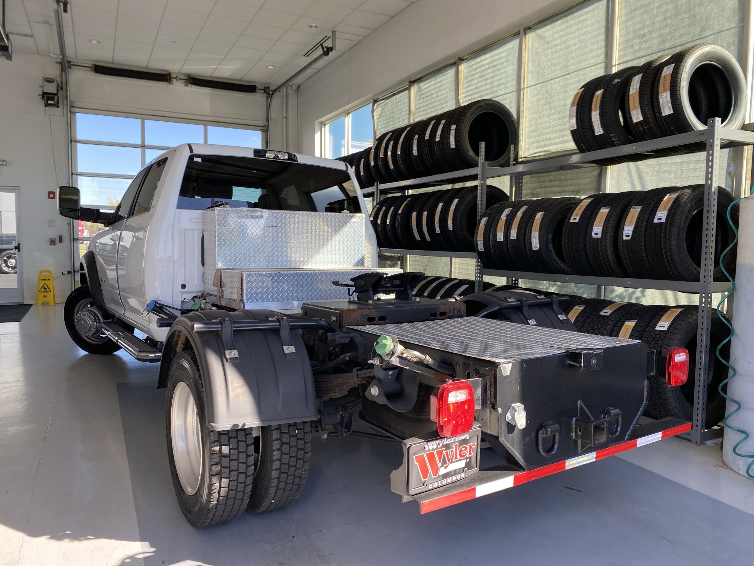 2022 Ram 5500 SLT photo 3