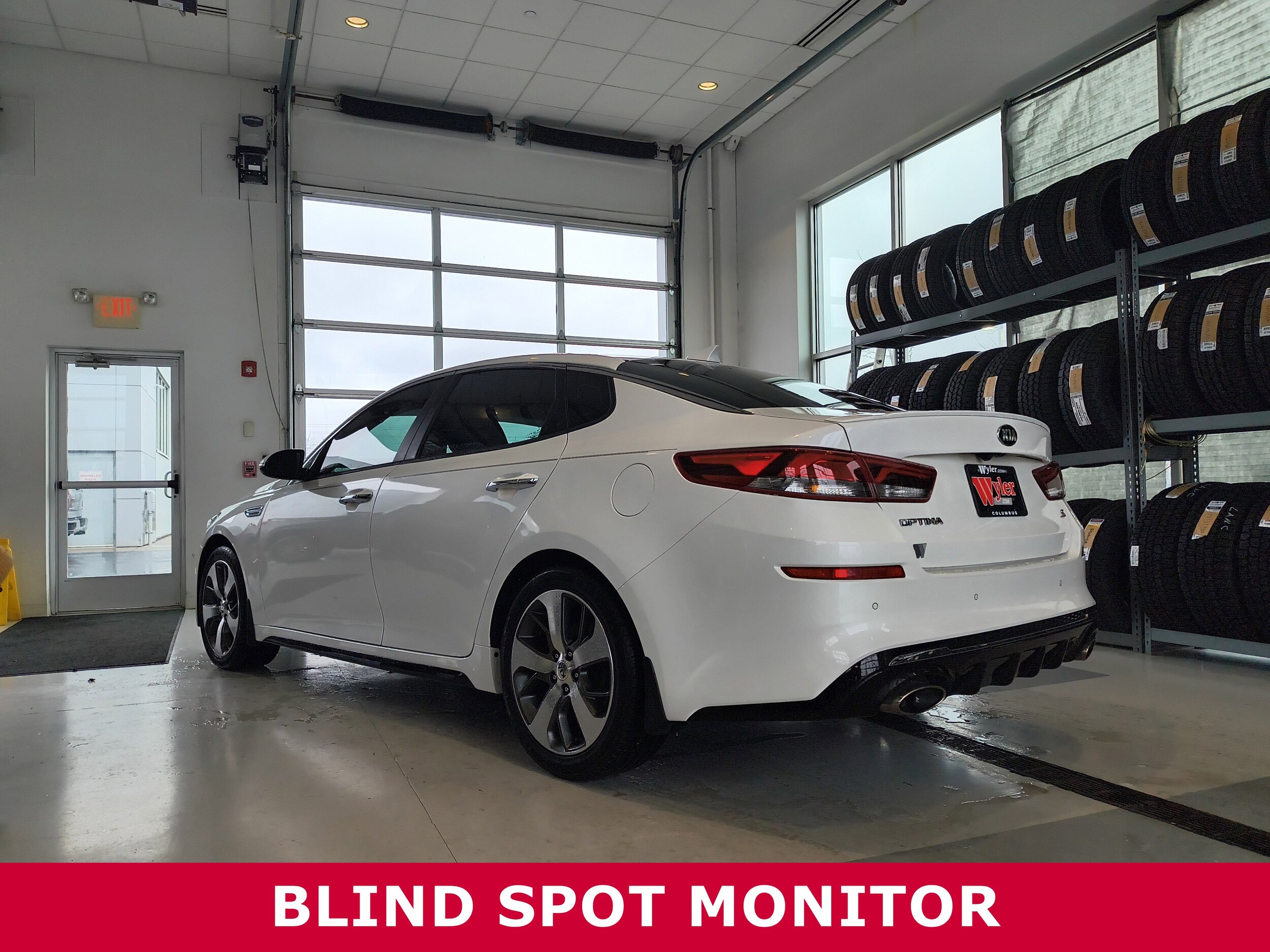 2020 Kia Optima S photo 2