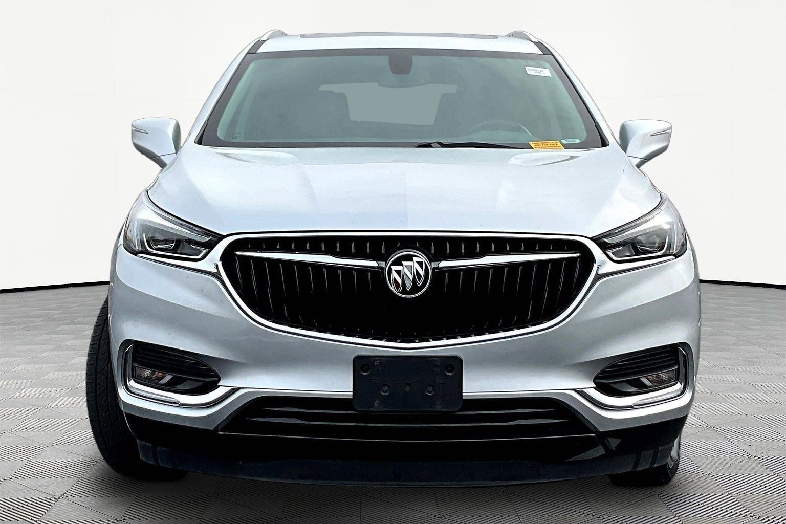 Used 2019 Buick Enclave Essence with VIN 5GAERBKWXKJ160653 for sale in Canal Winchester, OH