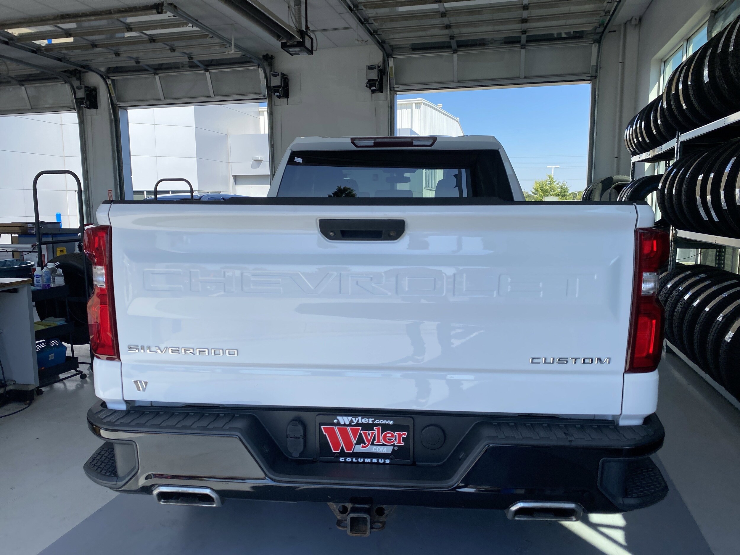 2019 Chevrolet Silverado 1500 Custom Trail Boss photo 4