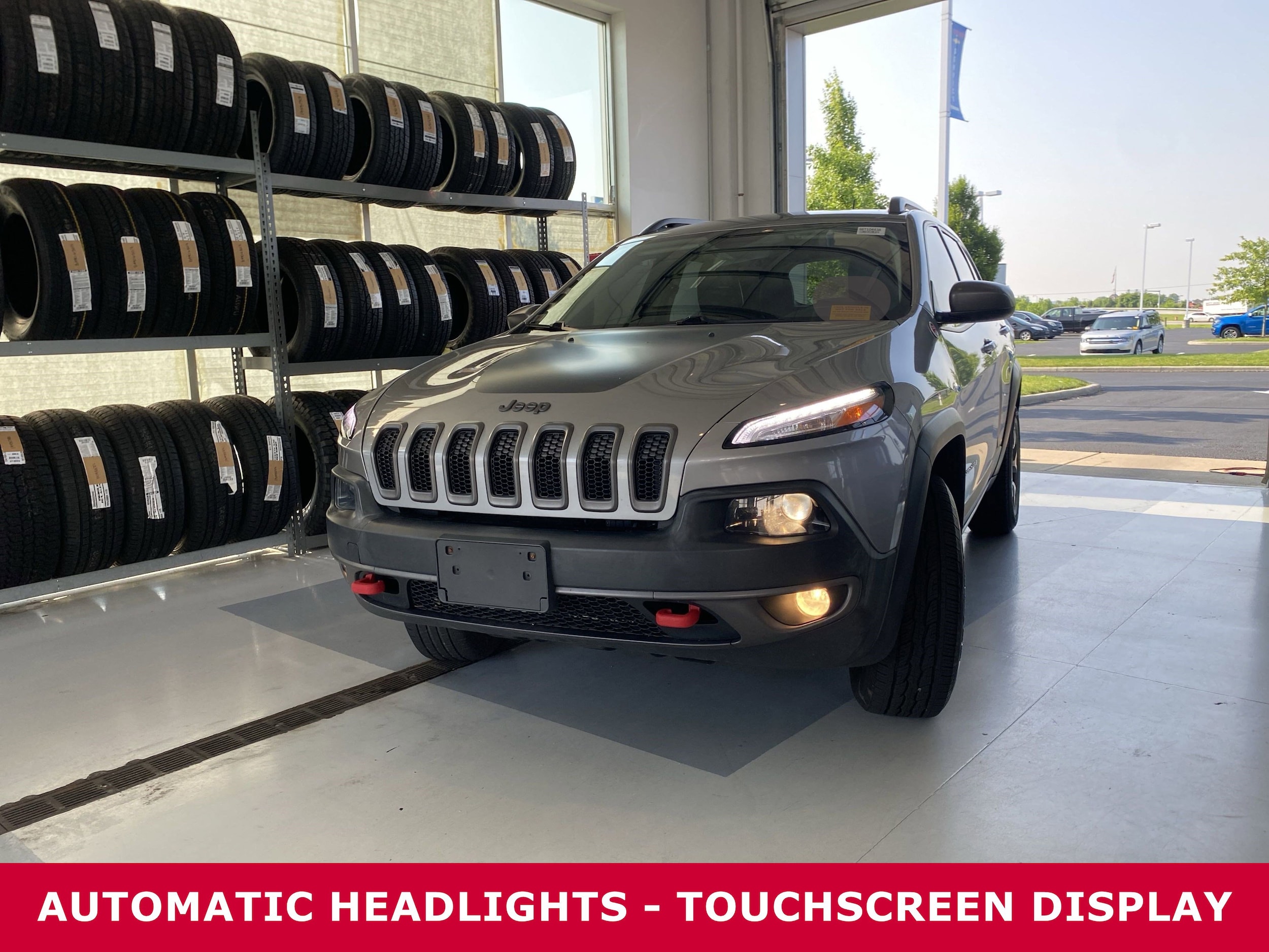 Used 2015 Jeep Cherokee Trailhawk with VIN 1C4PJMBS8FW587457 for sale in Canal Winchester, OH