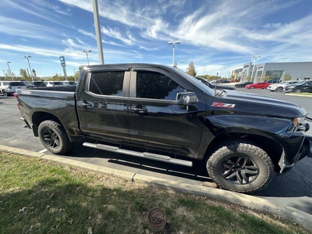 Used 2020 Chevrolet Silverado 1500 4WD Crew Cab 147 LT Trail Boss Truck Crew Cab