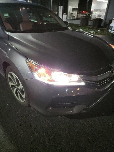 2016 Honda Accord EX-L photo 3