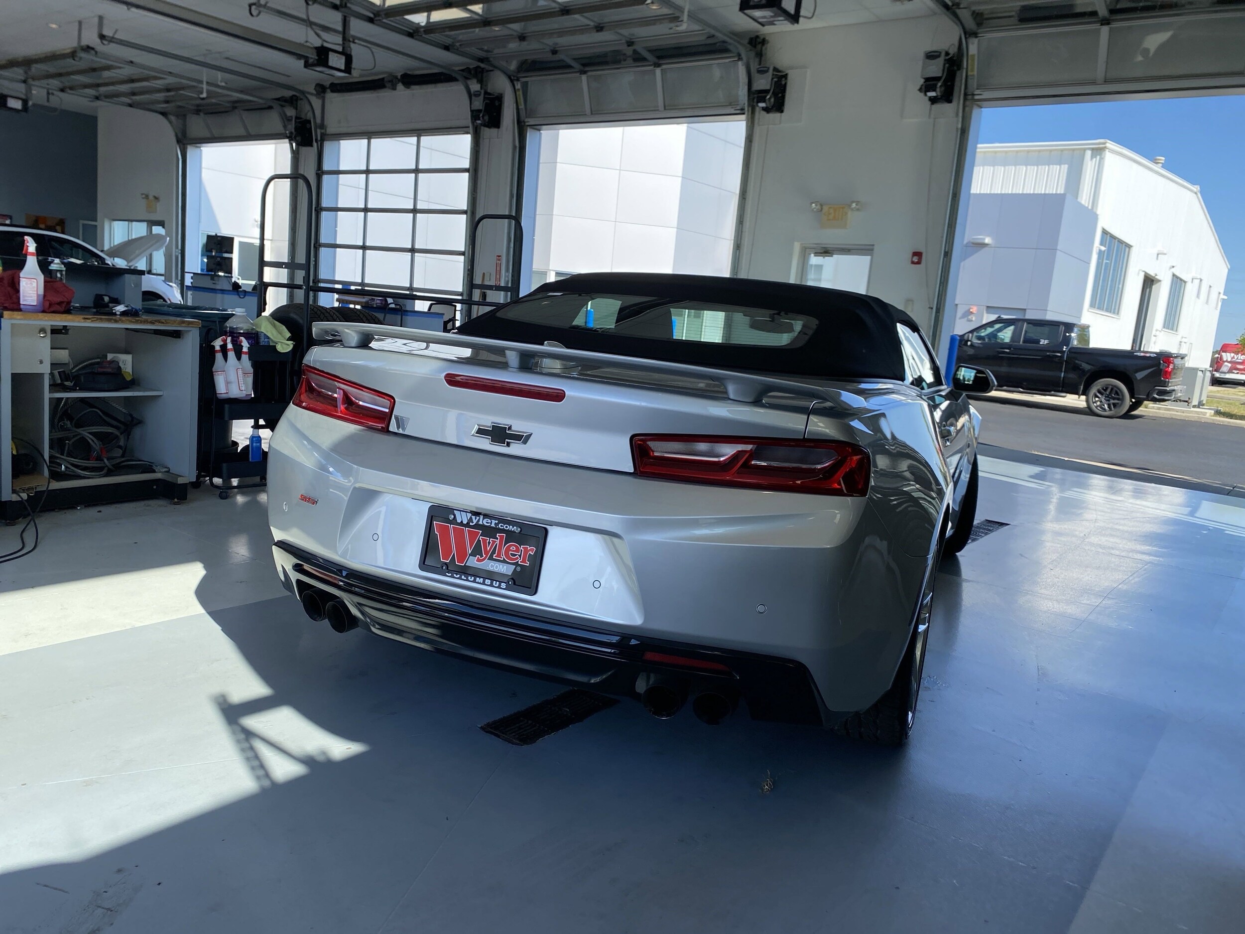 2017 Chevrolet Camaro 2SS photo 4