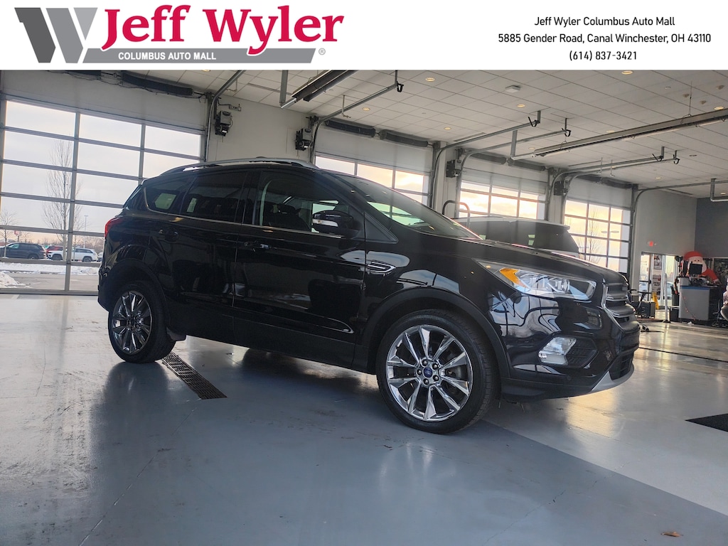 Used 2019 Ford Escape Titanium 4WD SUV