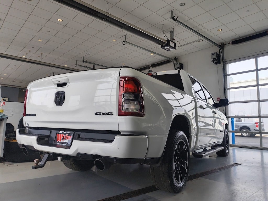 Used 2022 Ram 1500 Big Horn 4x4 Crew Cab 57 Box Truck Crew Cab