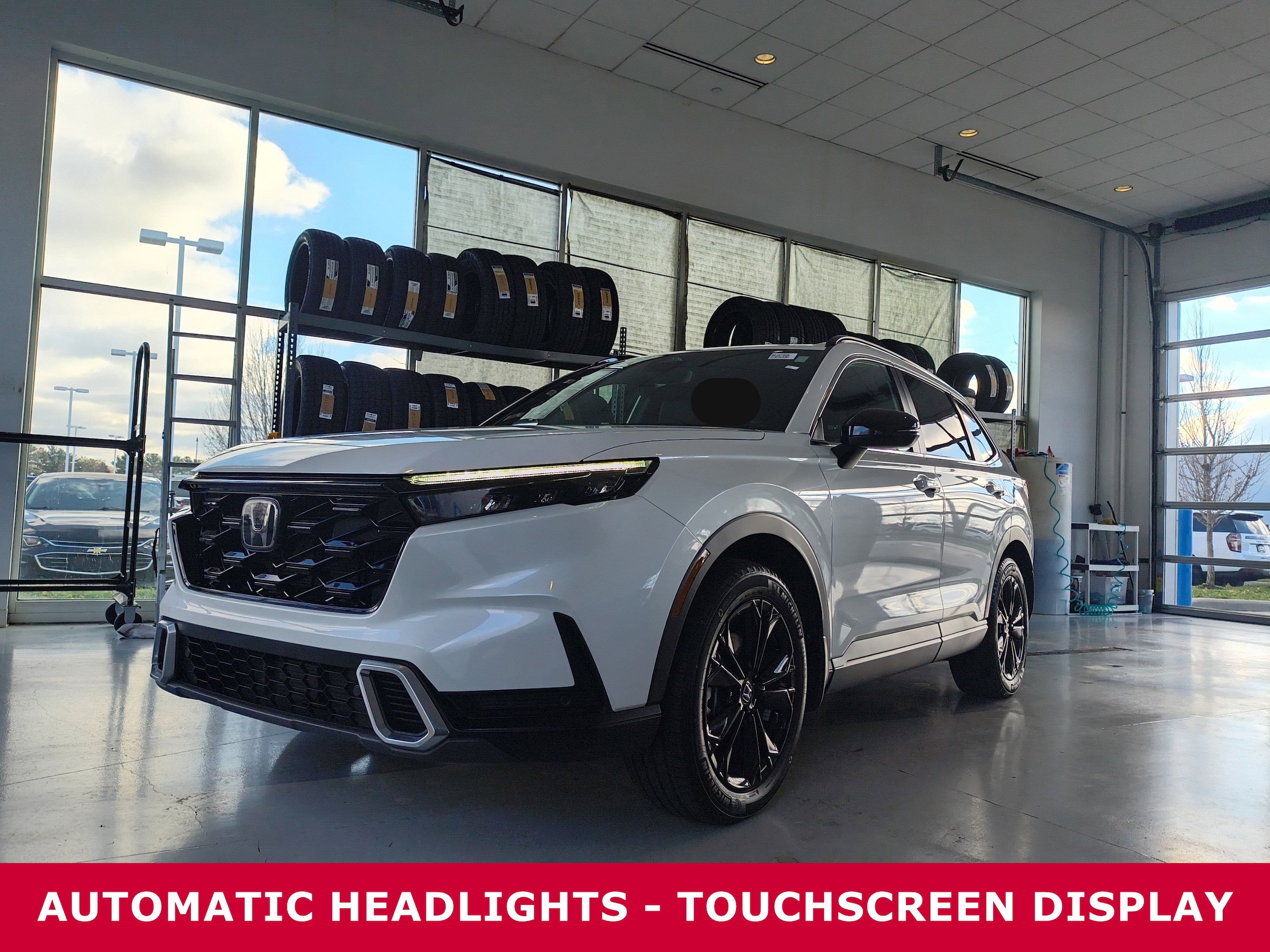 2024 Honda CR-V Hybrid Sport Touring photo 2