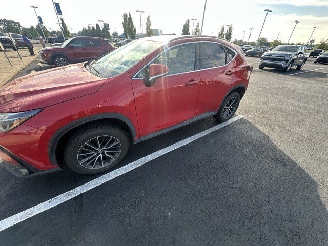 2023 Lexus NX 250 Premium photo 2