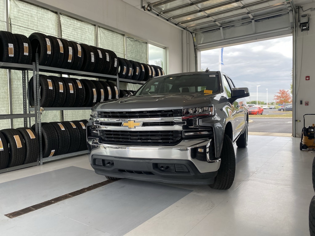 Used 2020 Chevrolet Silverado 1500 4WD Crew Cab 147 LT Truck Crew Cab