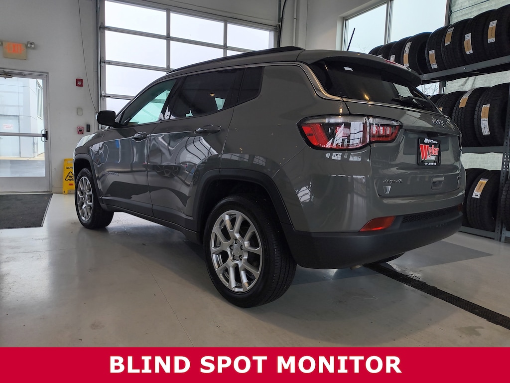 Used 2023 Jeep Compass Latitude Lux 4x4 SUV