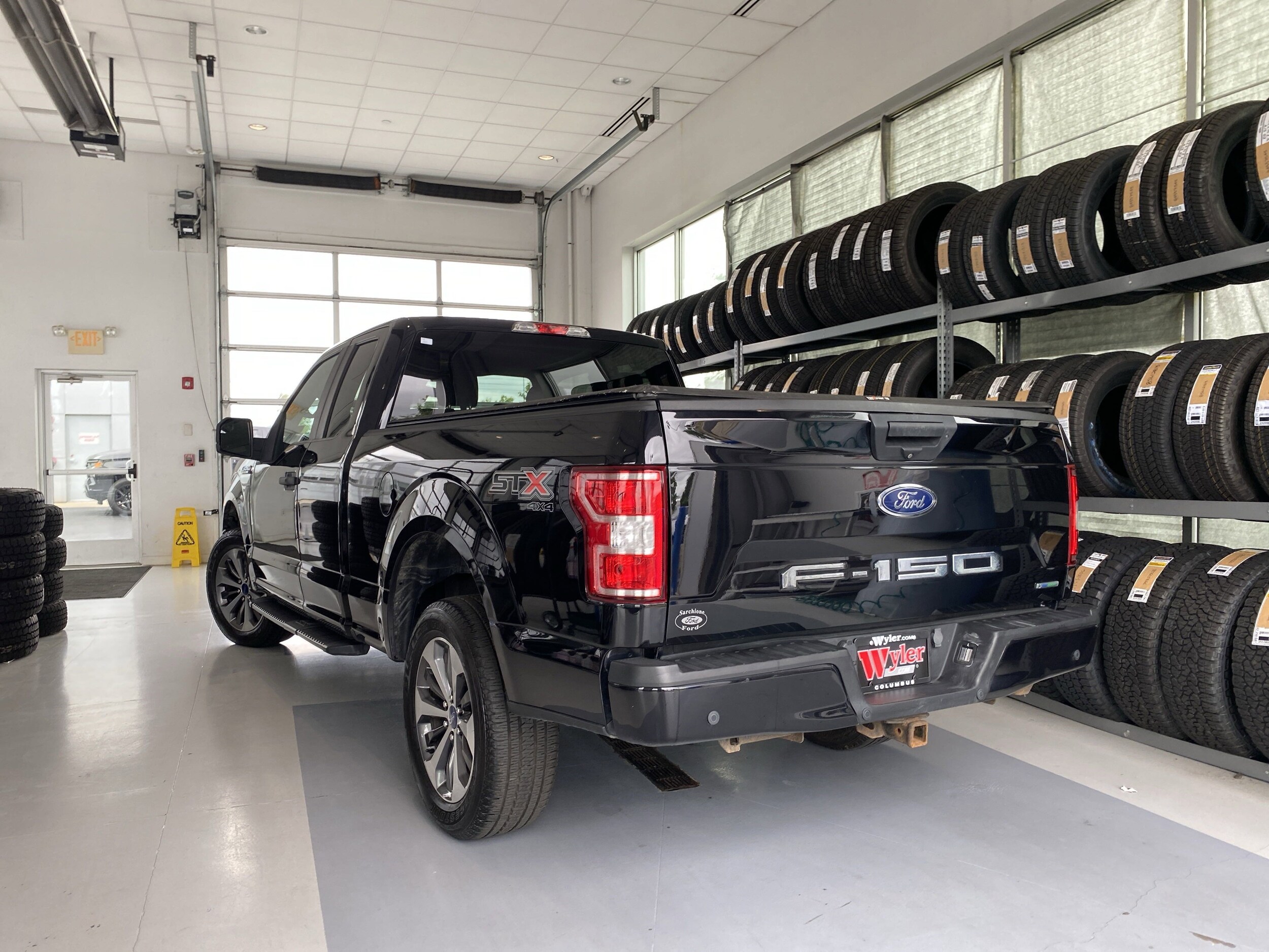 2019 Ford F-150 XL photo 2