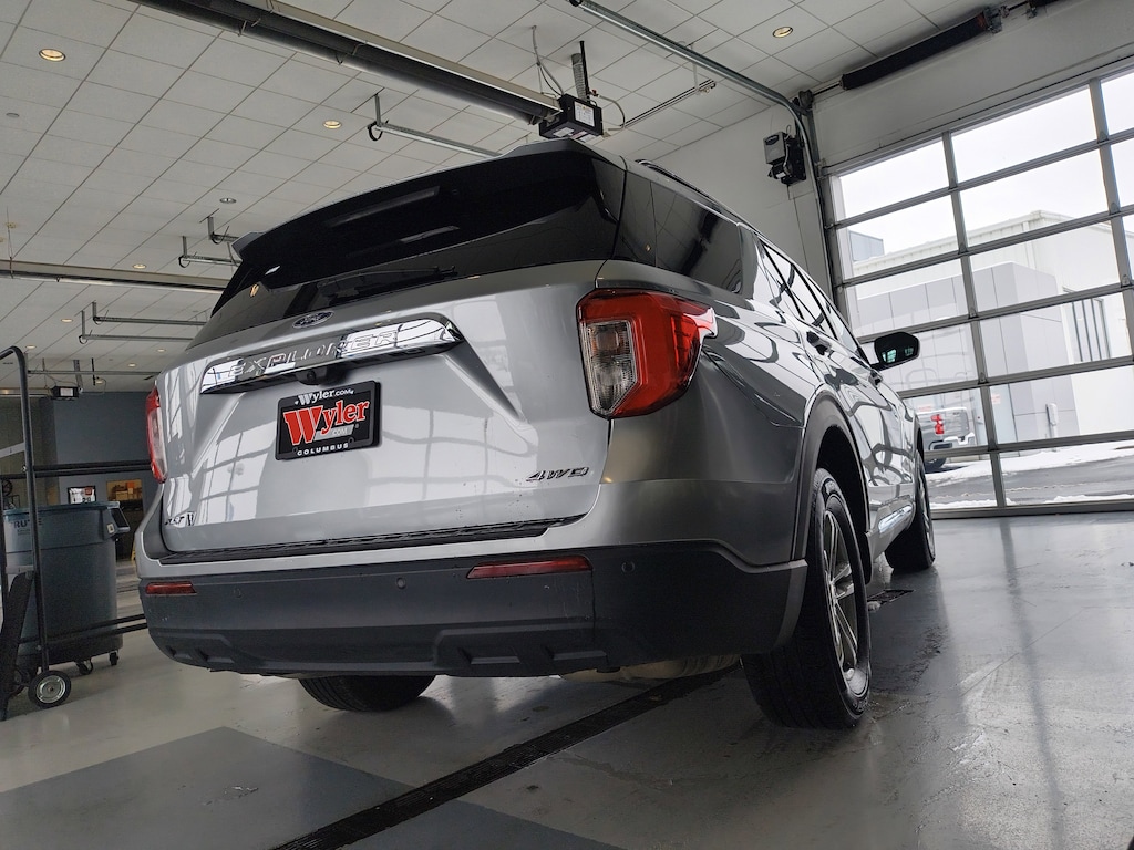 Used 2023 Ford Explorer XLT 4WD SUV
