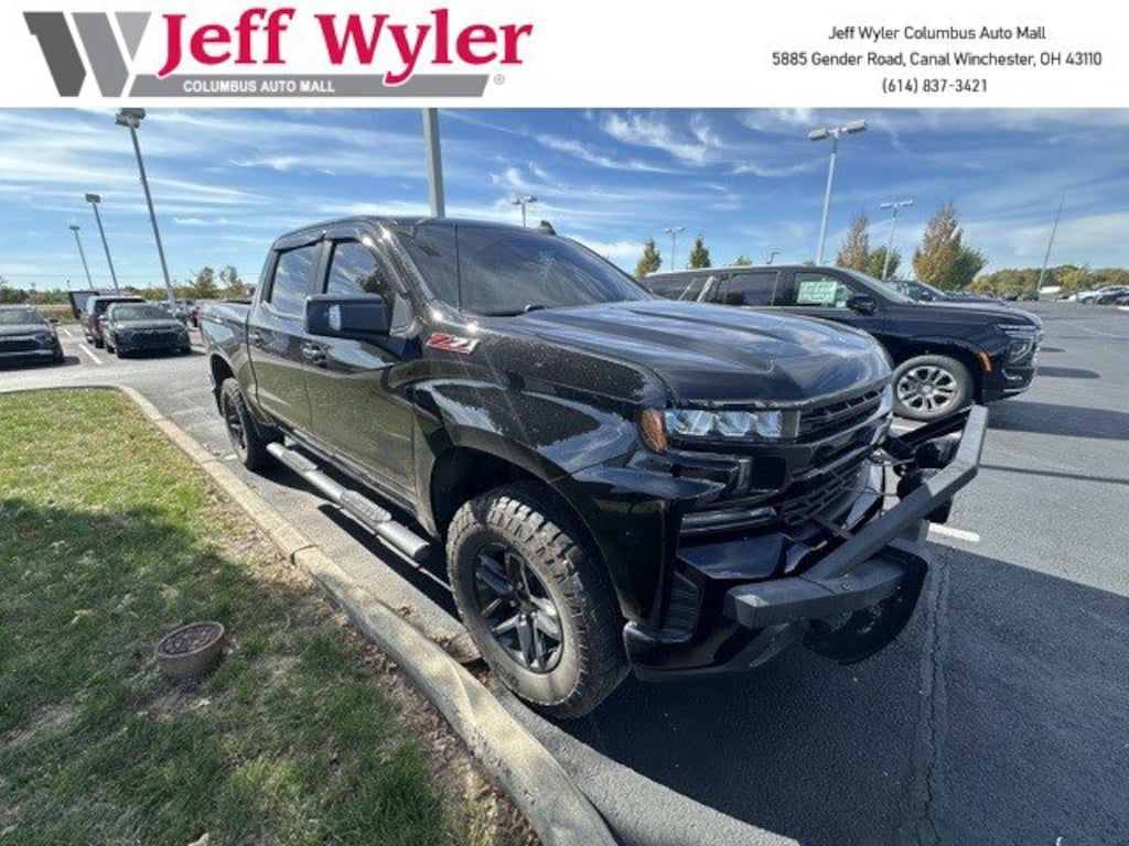 Used 2020 Chevrolet Silverado 1500 4WD Crew Cab 147 LT Trail Boss Truck Crew Cab