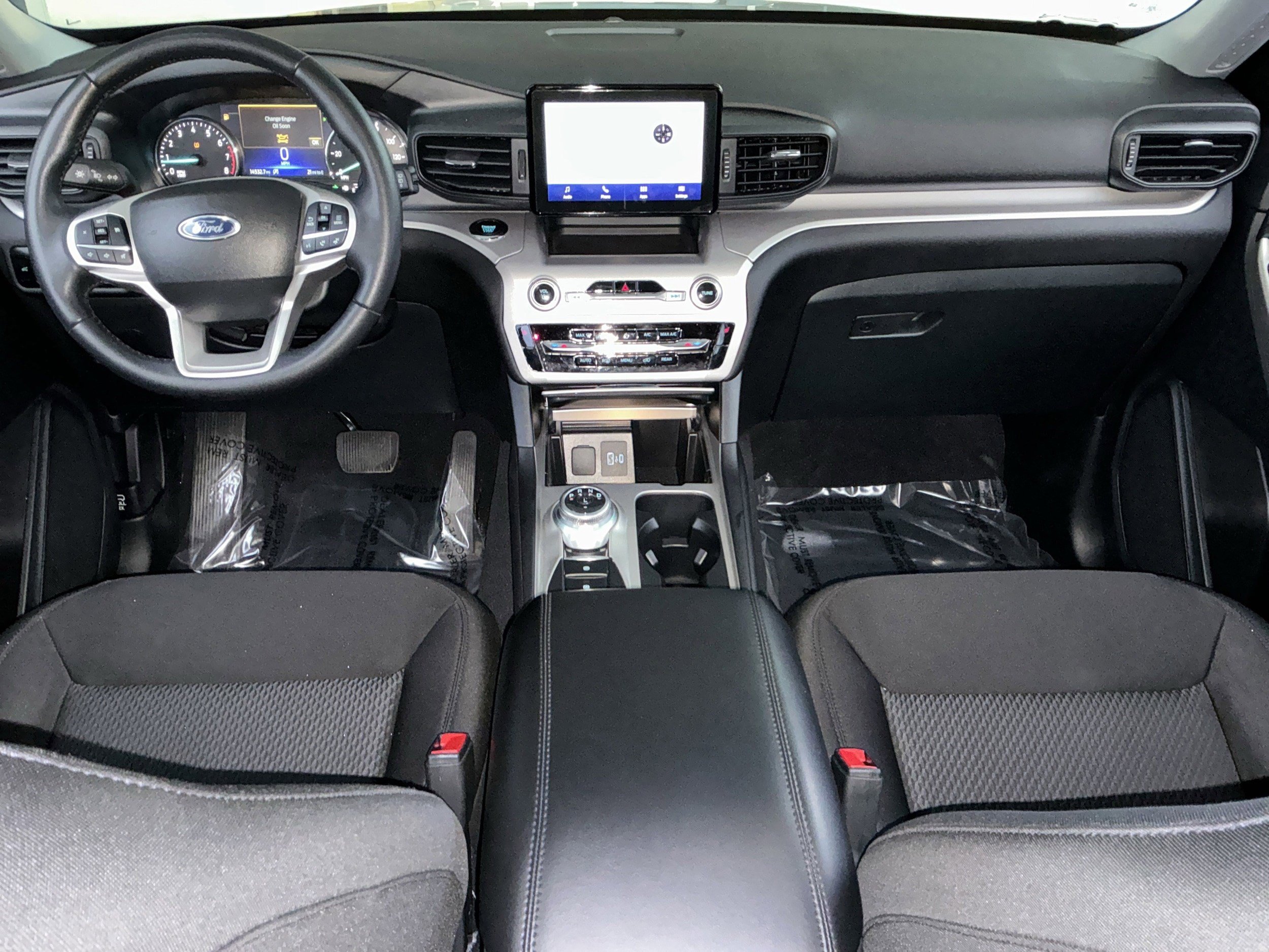 2023 Ford Explorer XLT photo 4