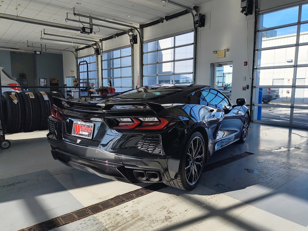 Used 2024 Chevrolet Corvette 2dr Stingray Cpe w/2LT Coupe