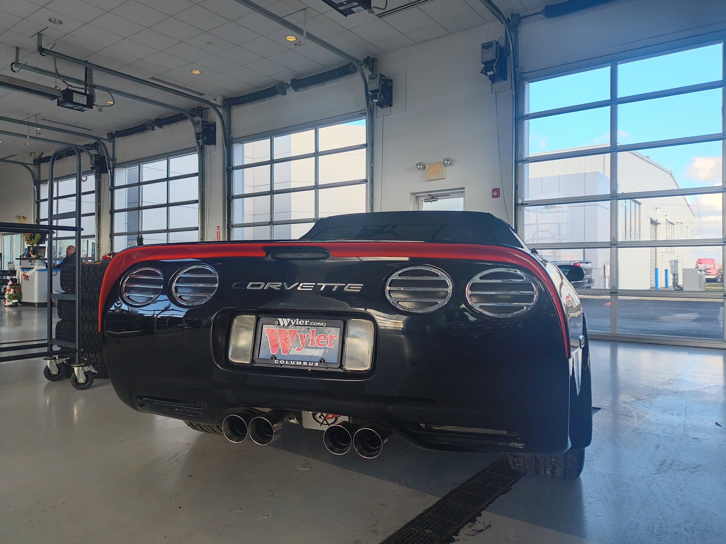 2001 Chevrolet Corvette Convertible photo 2