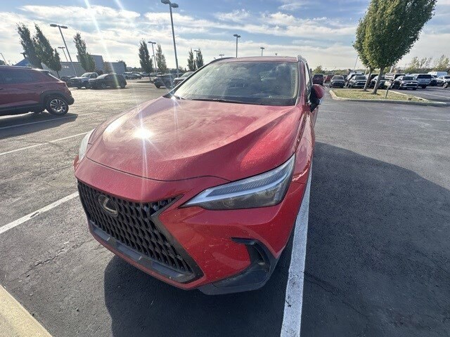 2023 Lexus NX 250 Premium photo 3