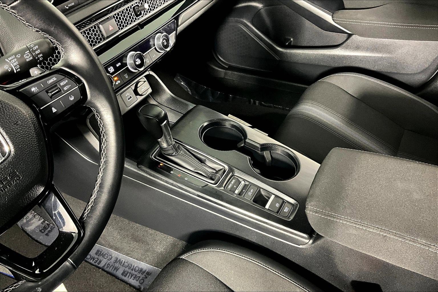 2023 Honda Civic Hatchback Sport - Photo 18