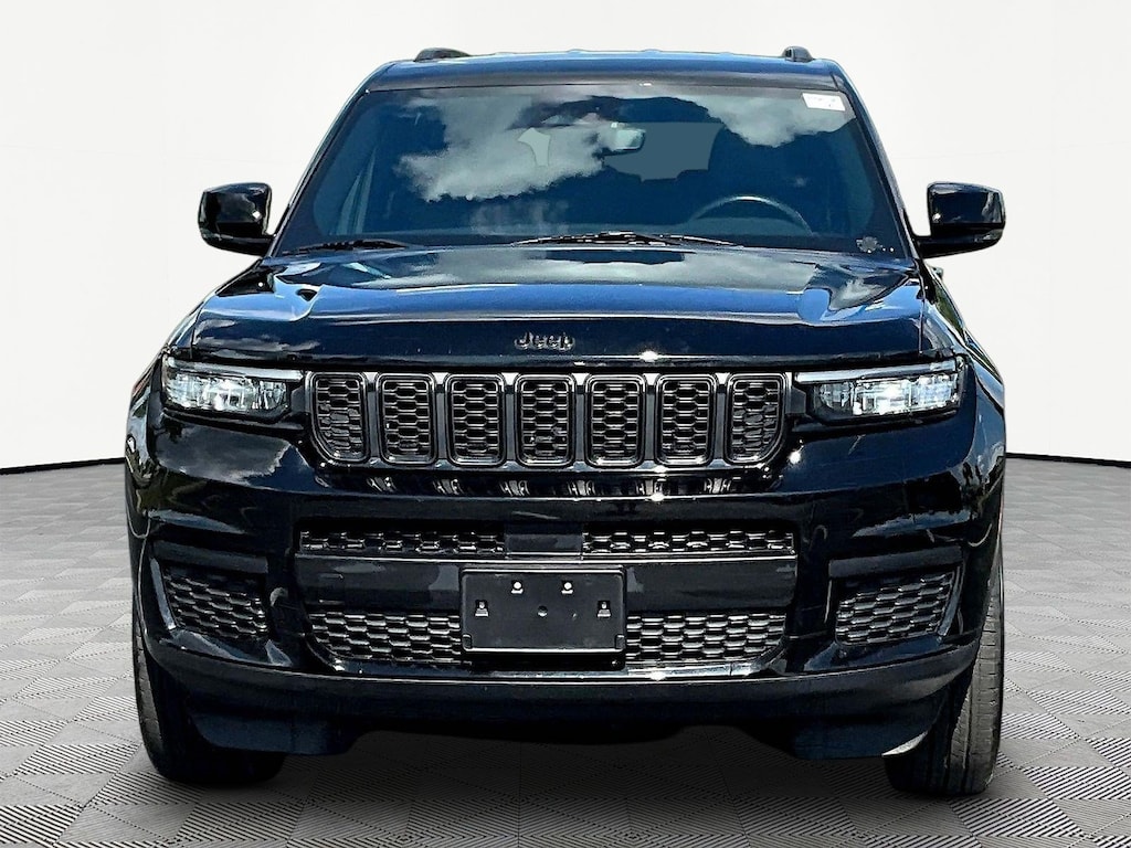 Used 2022 Jeep Grand Cherokee L Altitude 4x4 SUV