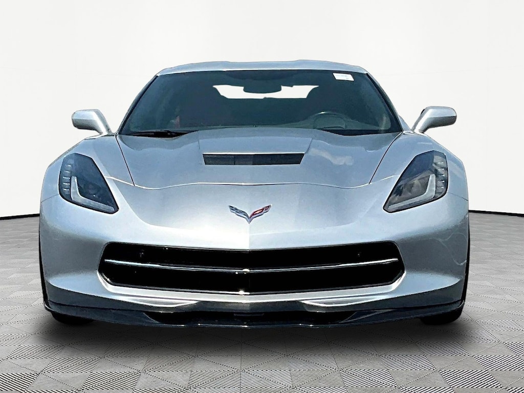 Used 2017 Chevrolet Corvette 2dr Stingray Cpe w/2LT Coupe