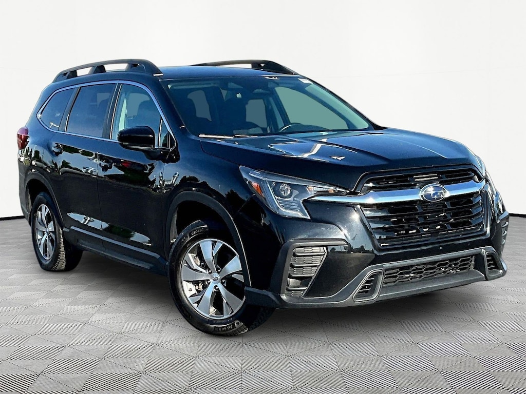 Used 2024 Subaru Ascent Premium 8-Passenger SUV