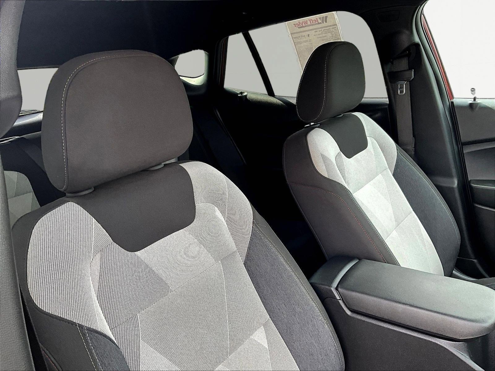 2024 Chevrolet Trax RS - Photo 29
