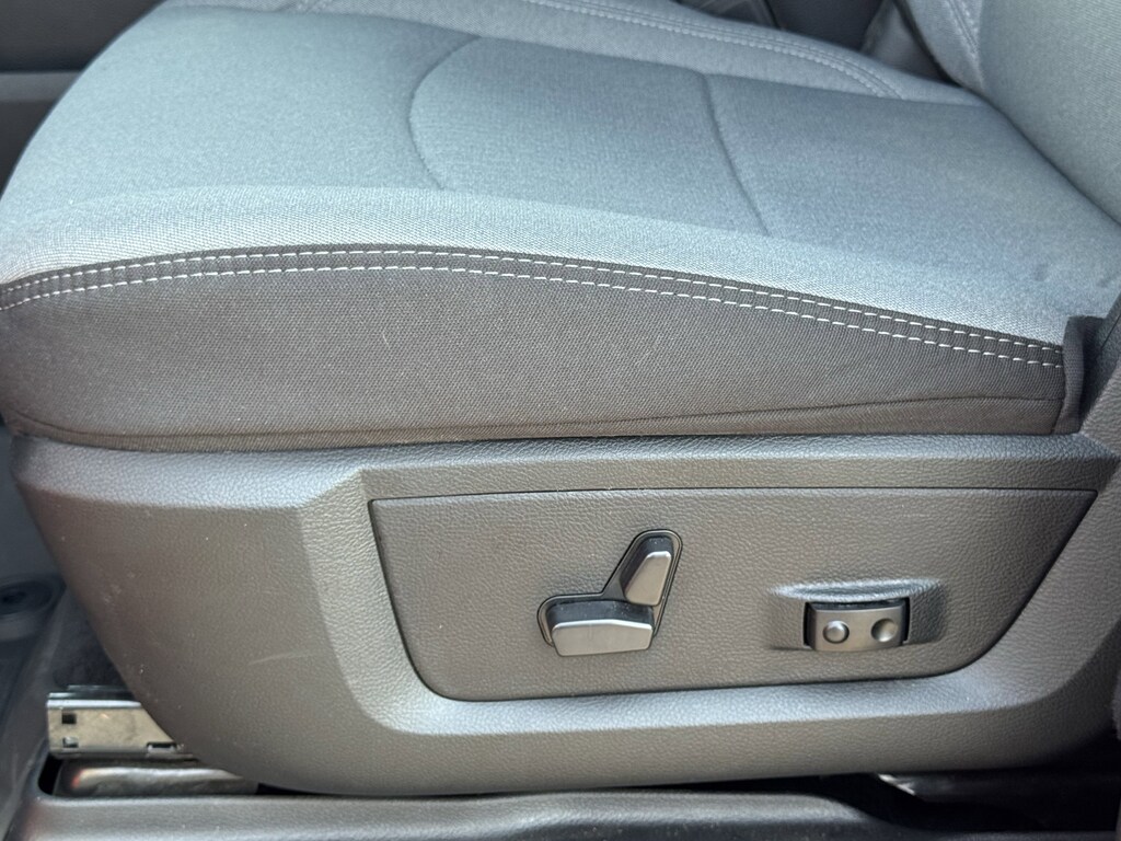 Used 2023 Ram 2500 Big Horn 4x4 Crew Cab 64 Box Truck Crew Cab