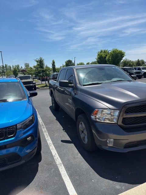 2019 RAM 1500 Classic Express 4x4 Crew Cab 5'7's photo