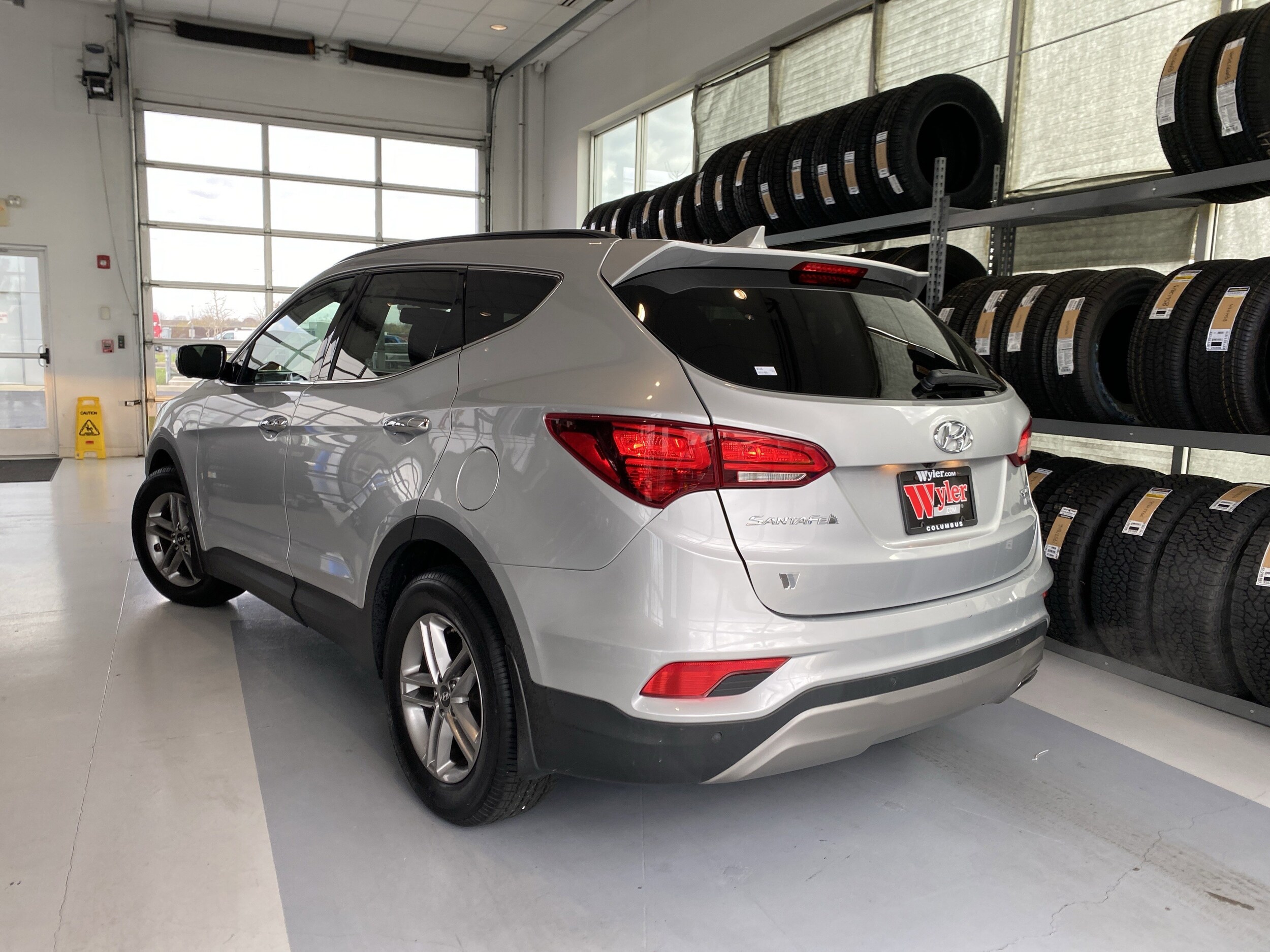 2017 Hyundai Santa Fe Sport photo 3