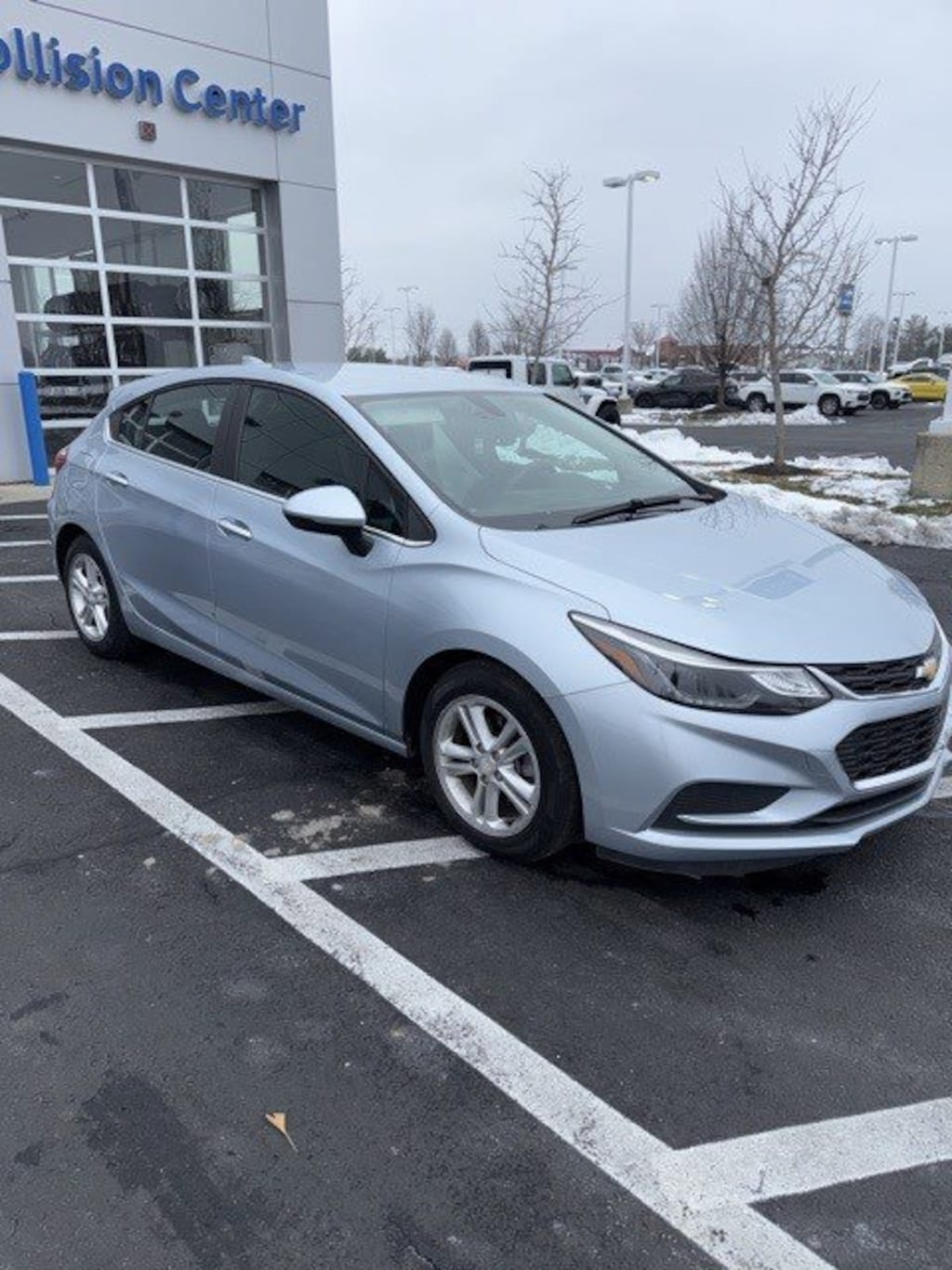 Used 2017 Chevrolet Cruze 4dr HB 1.4L LT w/1SD Hatchback