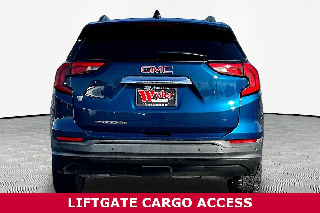 Used 2021 GMC Terrain FWD 4dr SLE SUV