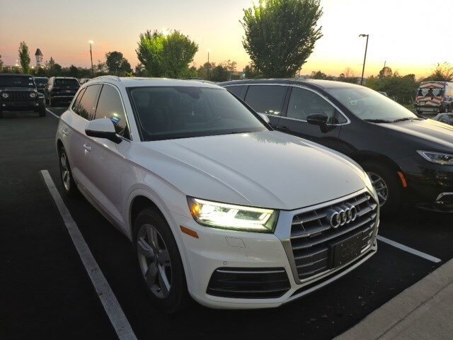 2018 Audi Q5 TFSI Premium Plus photo 2