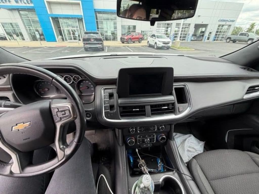 Used 2023 Chevrolet Suburban 4WD 4dr LS SUV