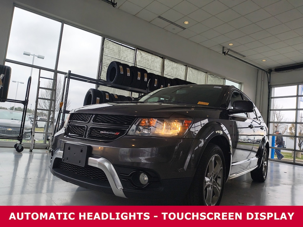 Used 2017 Dodge Journey Crossroad FWD SUV