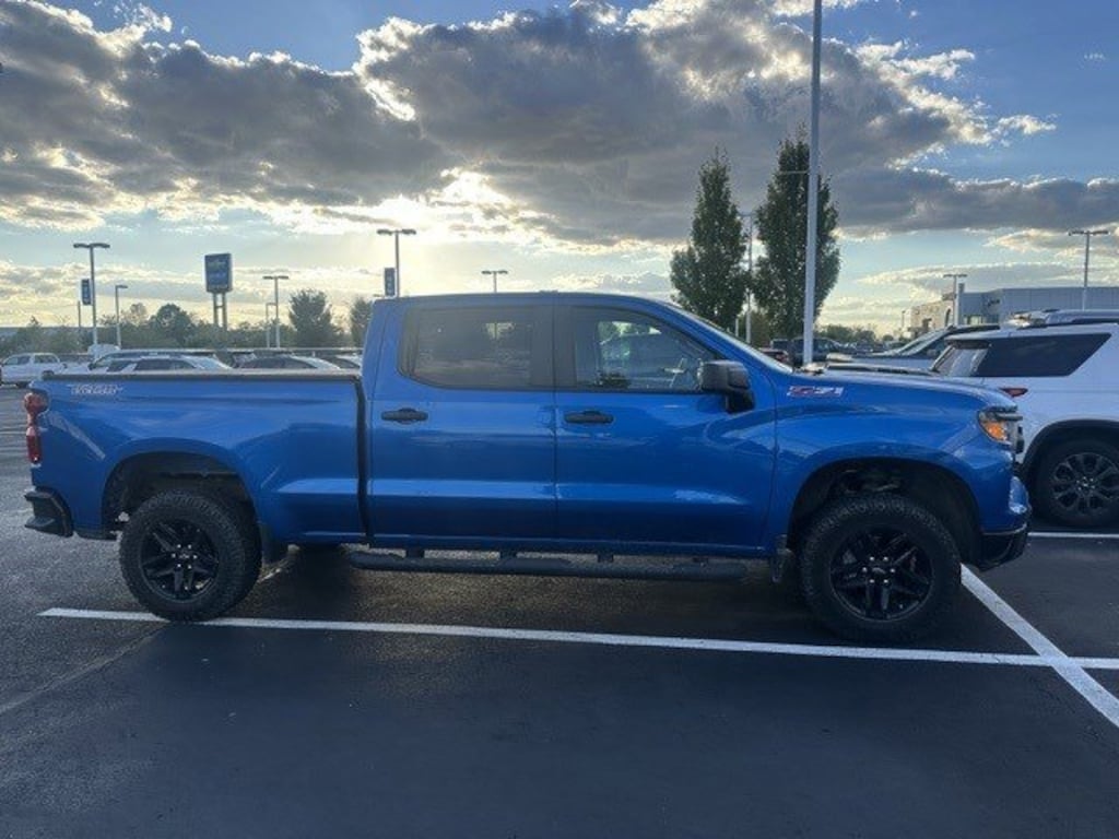 Used 2022 Chevrolet Silverado 1500 4WD Crew Cab 157 Custom Trail Boss Truck Crew Cab