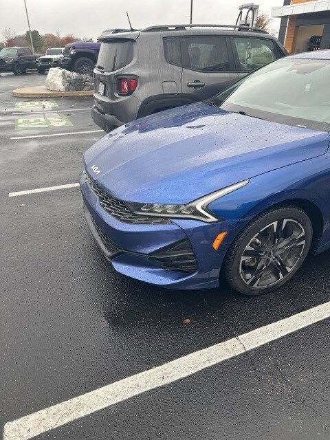 2024 Kia K5 GT-Line photo 2