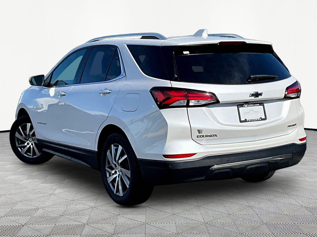 Used 2023 Chevrolet Equinox FWD 4dr Premier SUV