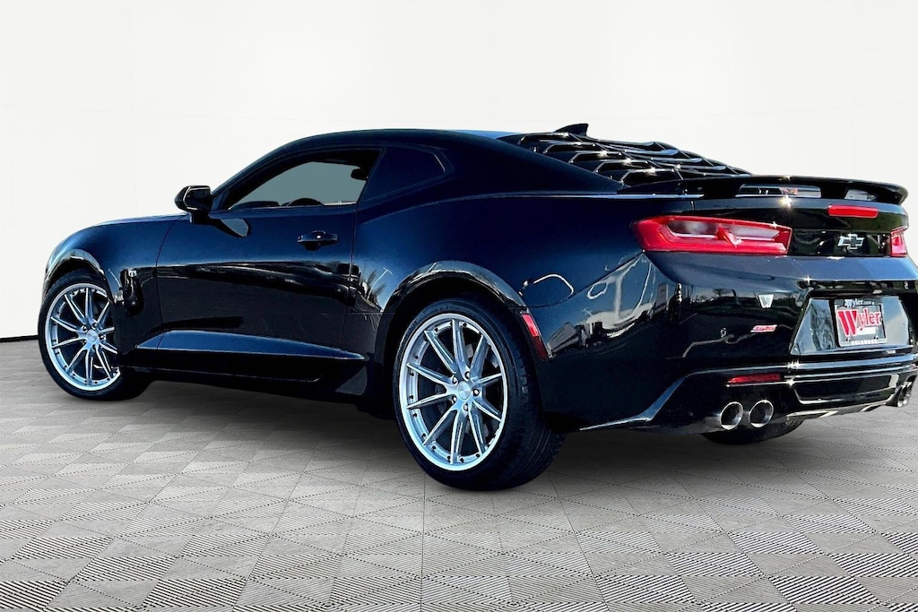 Used 2017 Chevrolet Camaro 2dr Cpe 2SS Coupe