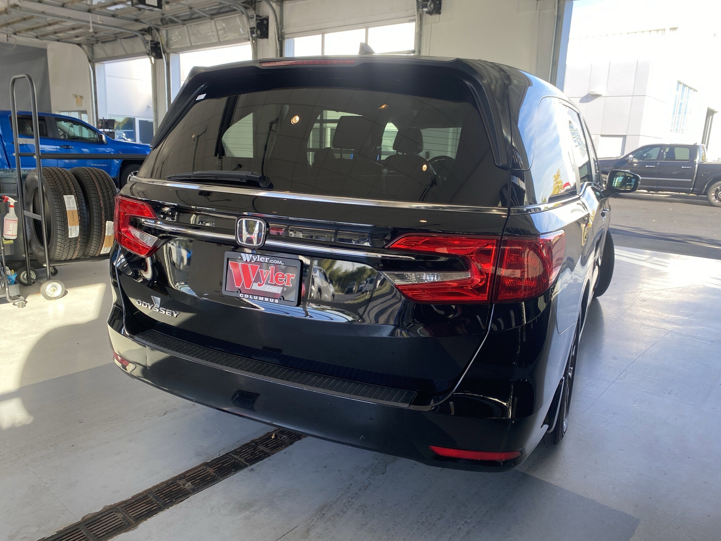 2022 Honda Odyssey EX-L photo 3