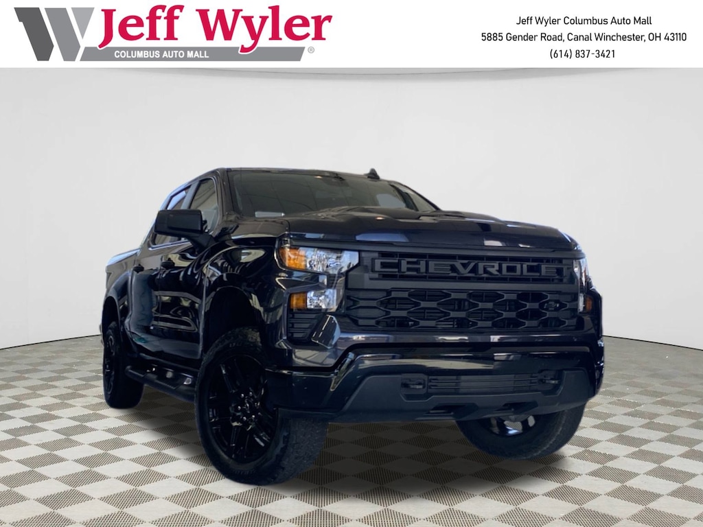 Used 2024 Chevrolet Silverado 1500 4WD Crew Cab 147 Custom Trail Boss Truck Crew Cab